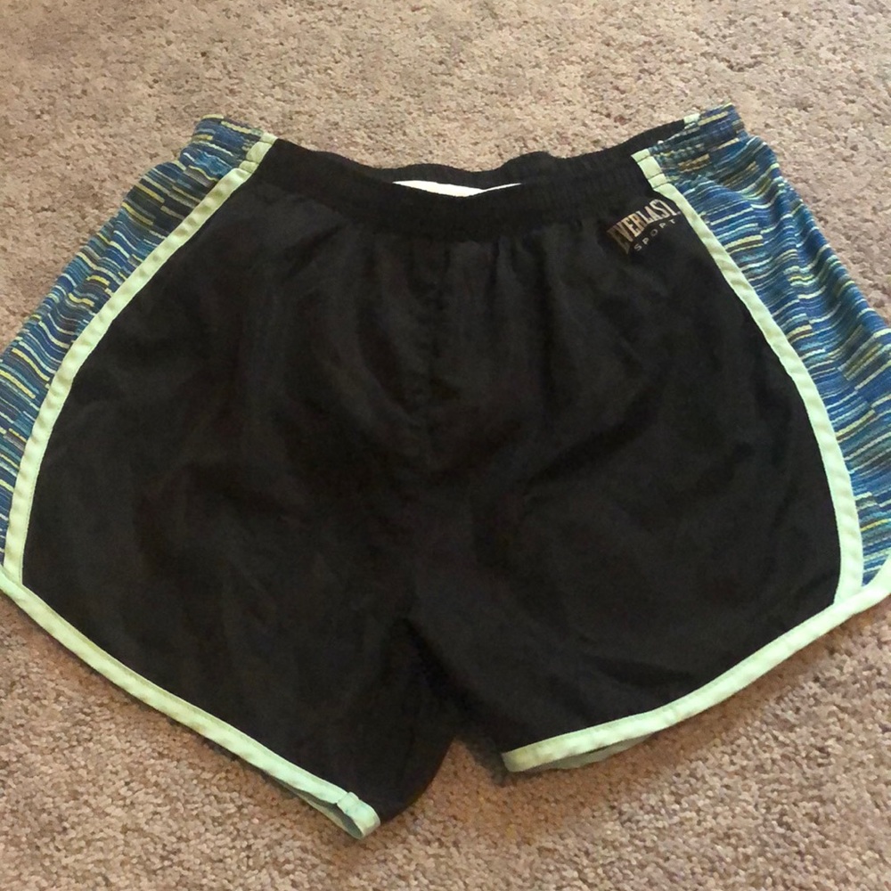 Running shorts